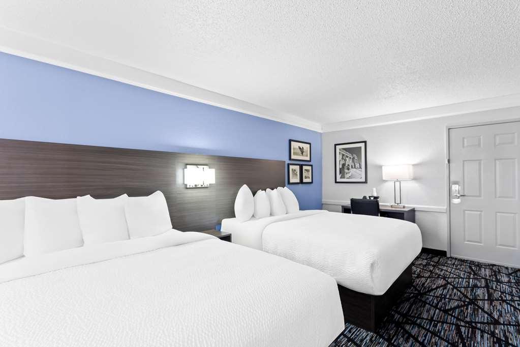 Best Western Schaumburg - O'Hare Nw Room photo